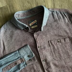 Johnnie O Shirt Men's Size L Hombre Blue Maroon Button Up Hanging Out